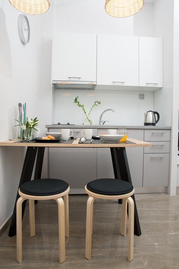 Palio Grey Apartments PalaiónTsiflíkion エクステリア 写真