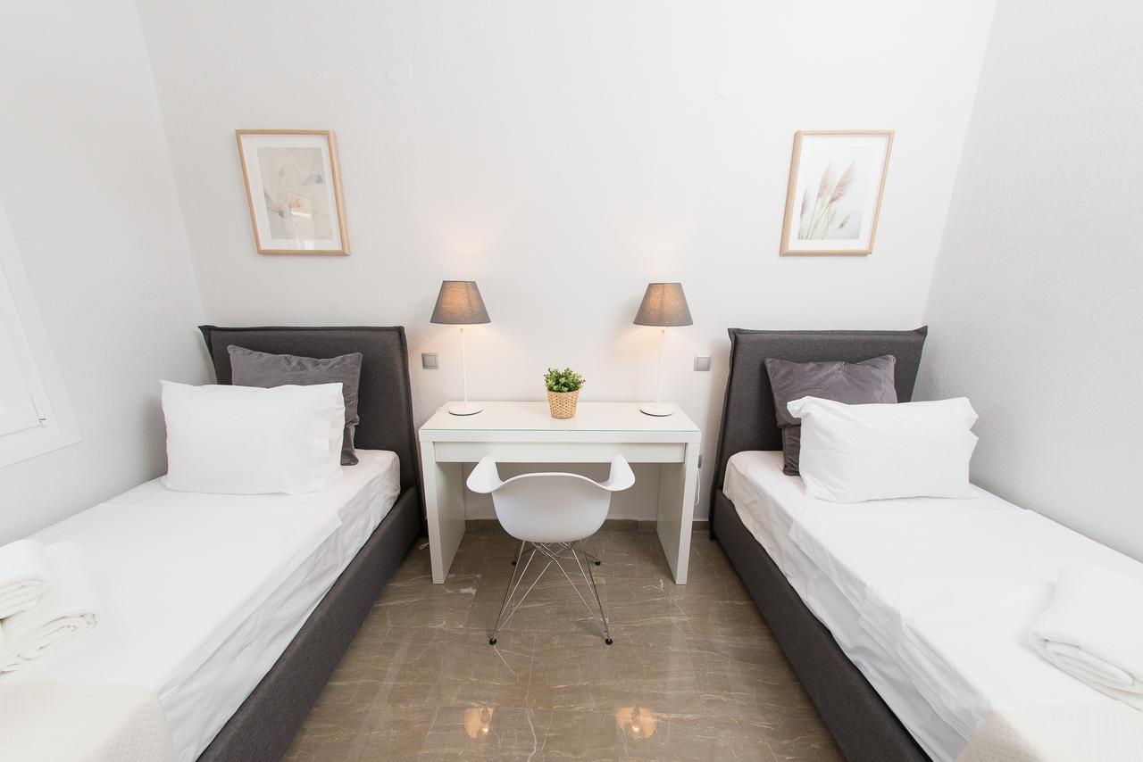 Palio Grey Apartments PalaiónTsiflíkion エクステリア 写真