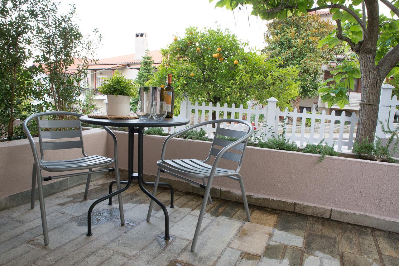Palio Grey Apartments PalaiónTsiflíkion エクステリア 写真