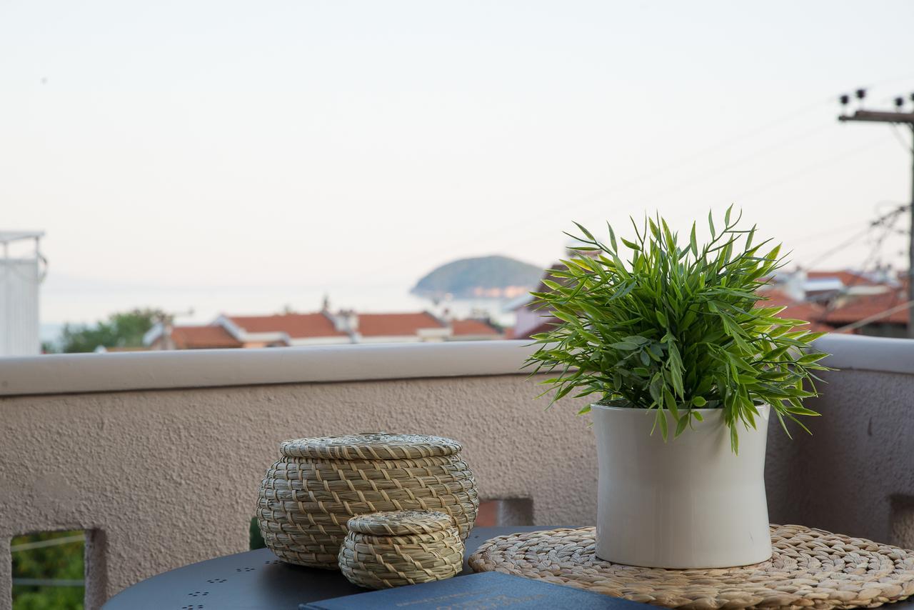 Palio Grey Apartments PalaiónTsiflíkion エクステリア 写真