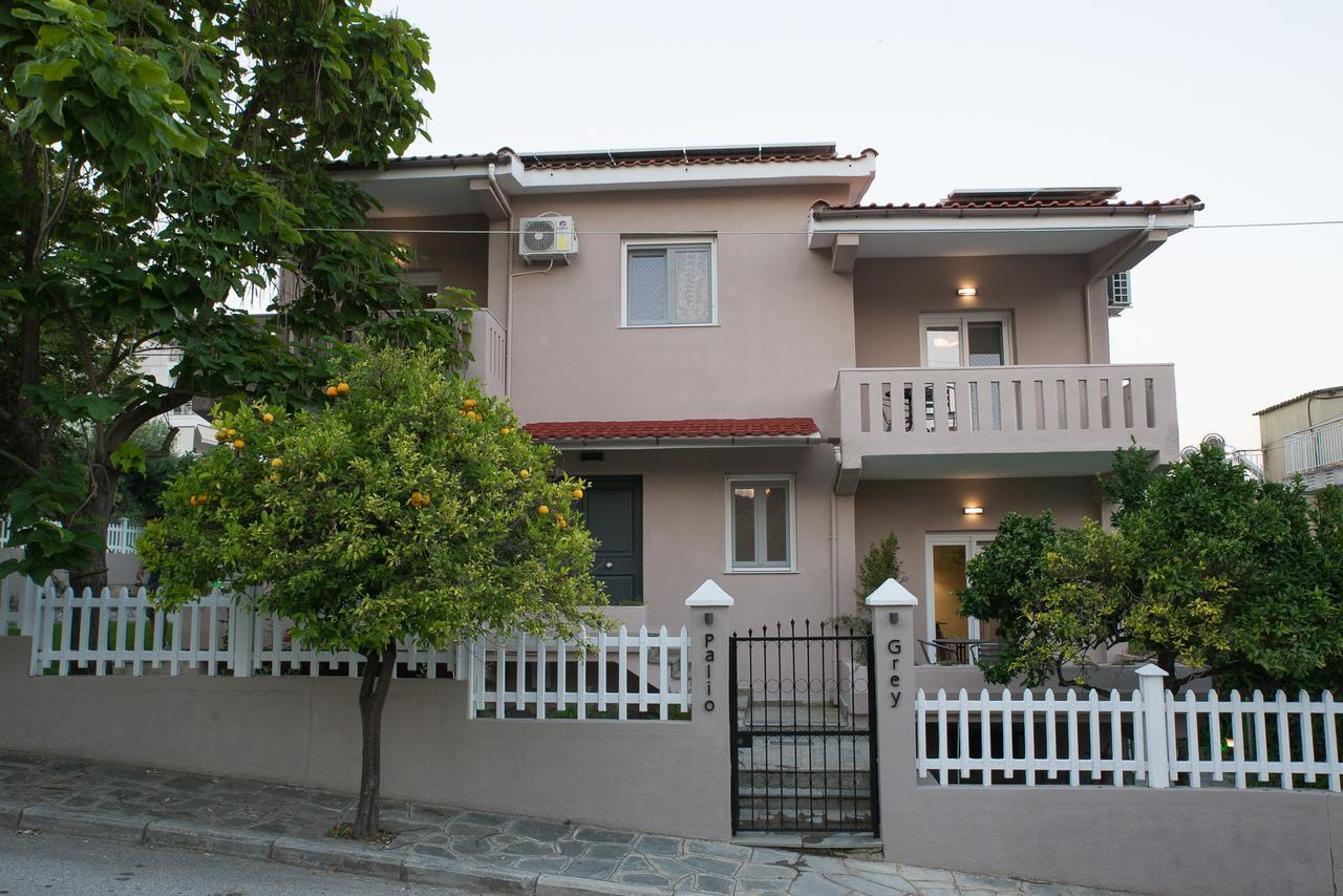 Palio Grey Apartments PalaiónTsiflíkion エクステリア 写真