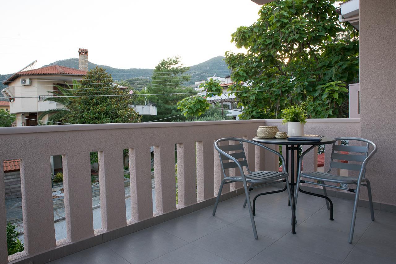 Palio Grey Apartments PalaiónTsiflíkion エクステリア 写真